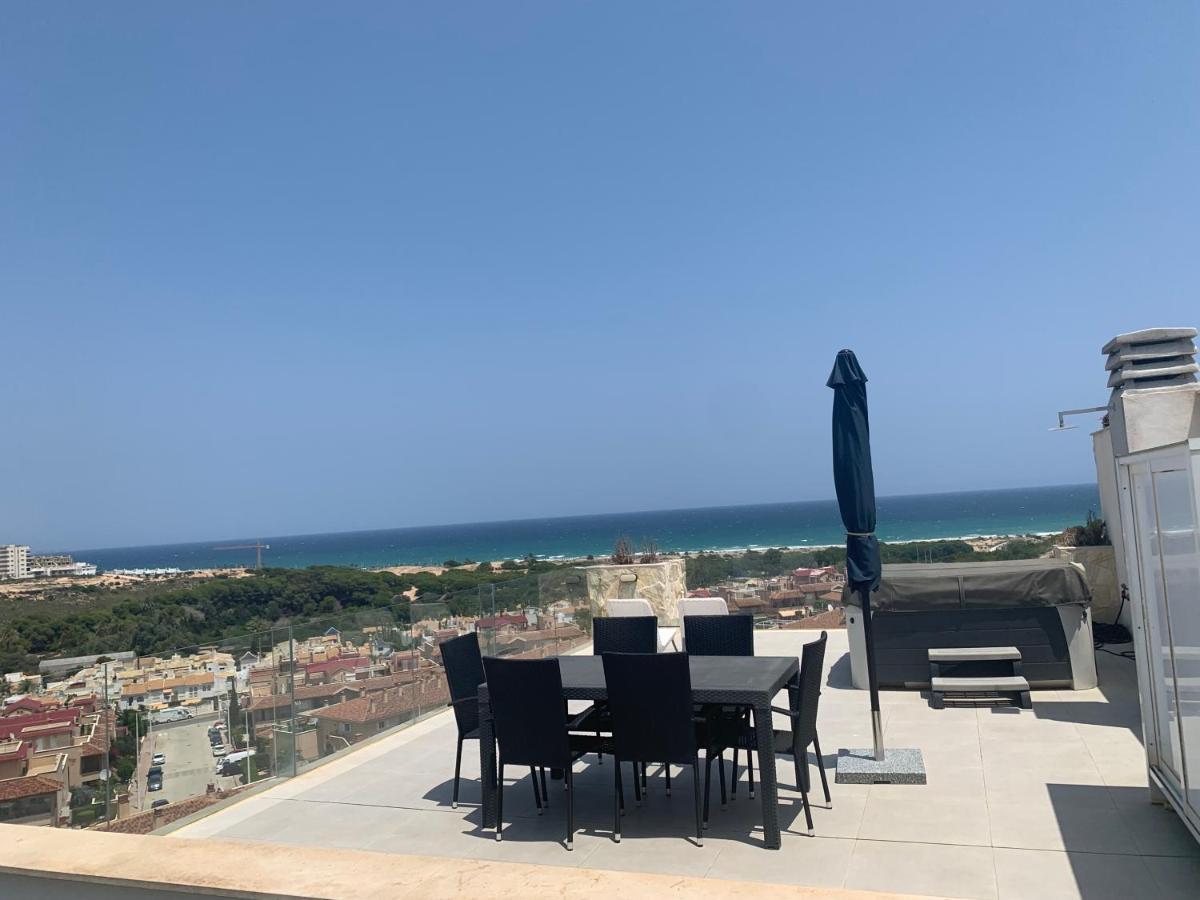 Beautiful New Style Apartment In Gran Alacant In Front Of Sea With Solarium And Jacuzzi Екстер'єр фото